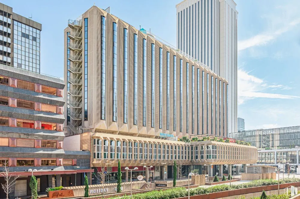 Discover the optimal coworking space in Castellana